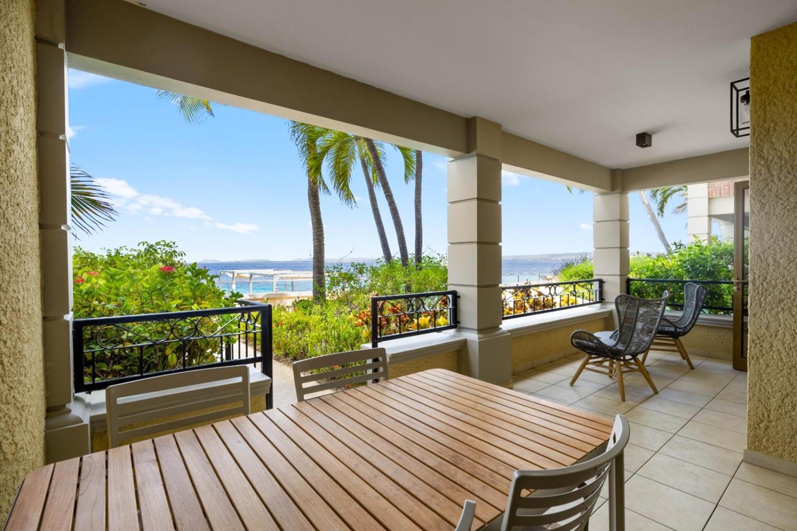 The Bellafonte - Luxury Oceanfront Hotel Playa Esterno foto